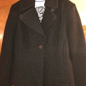 Black coat wool and nylon